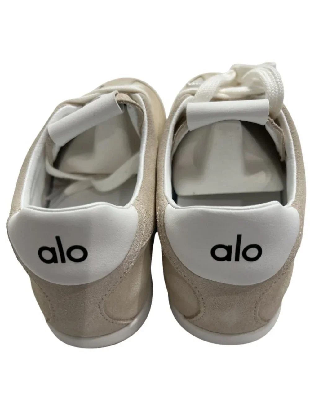 ALO Yoga Sunset Sneaker in Sandstone